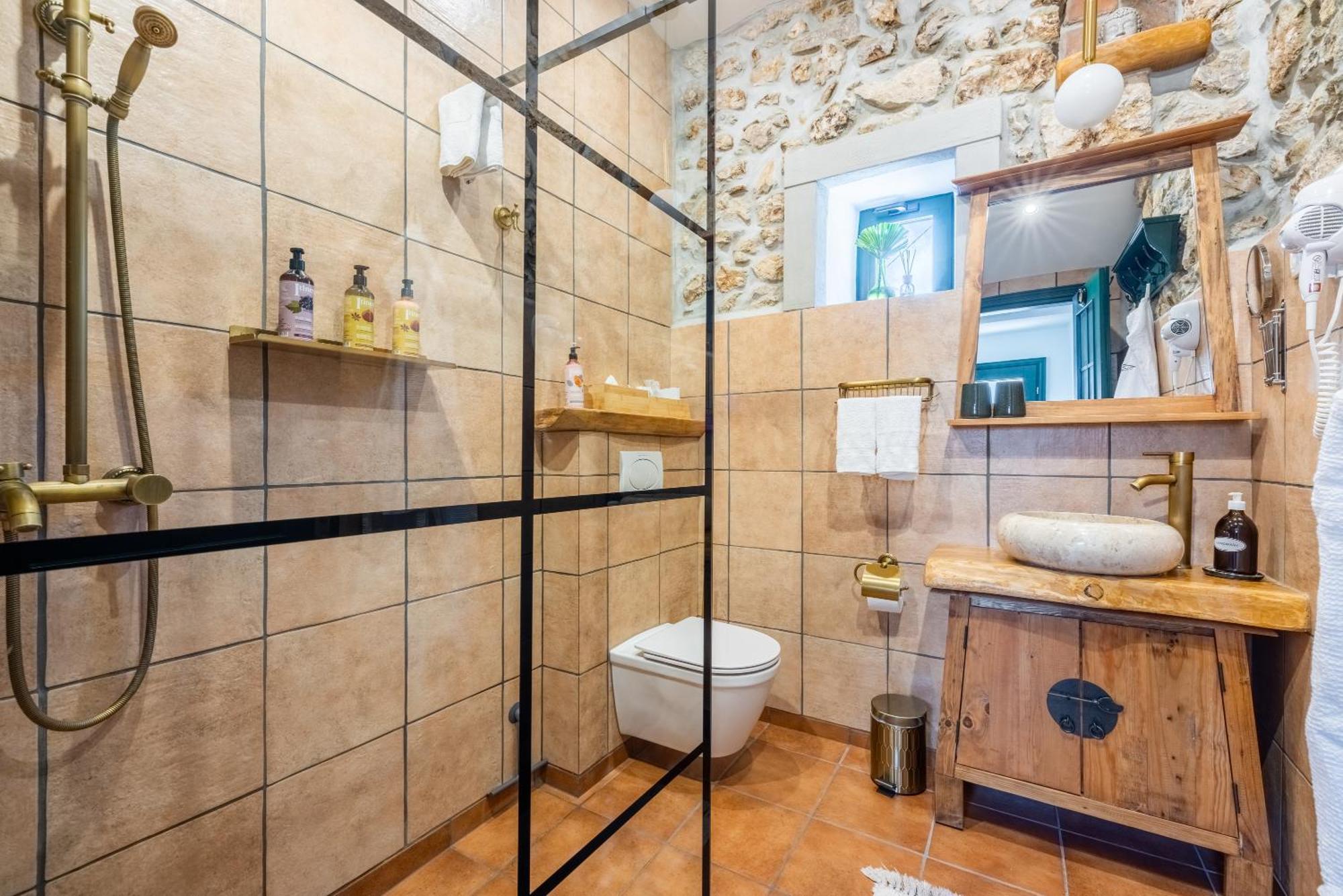 Villa Cocoon - Vacation Home With Heated Pool & Garden Bribir  Bagian luar foto